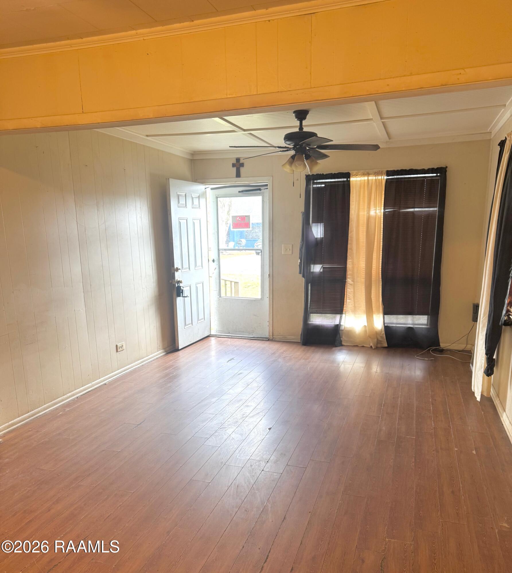 860 Landry Street Breaux Bridge, LA 70517 - Photo 4 of 11 Living Room