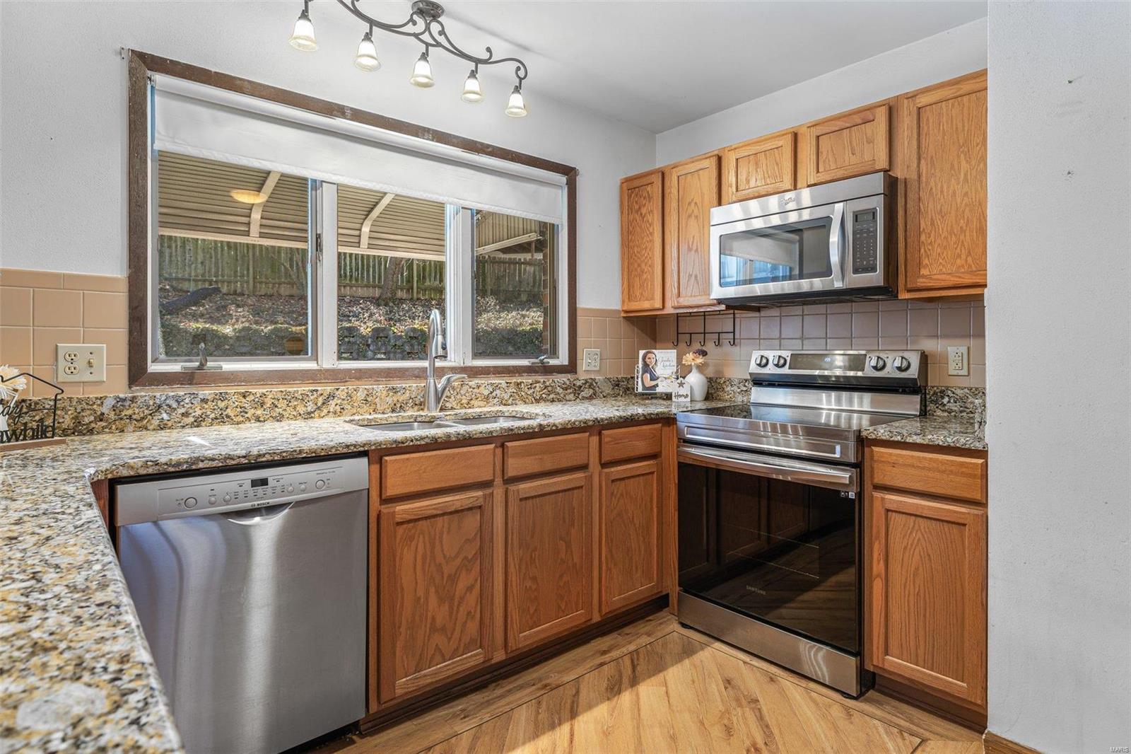 3636 Falcon Ridge Court St. Louis, MO 63129 - Photo 20 of 57 Gallery Image 20