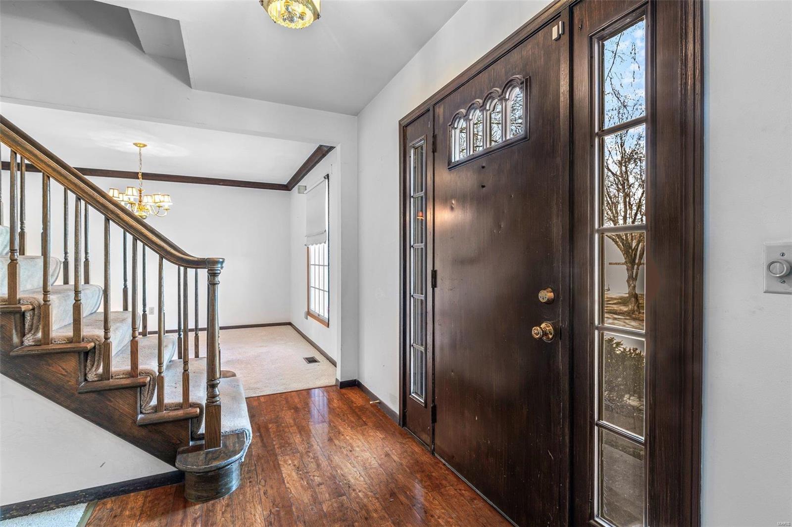 3636 Falcon Ridge Court St. Louis, MO 63129 - Photo 7 of 57 Gallery Image 7