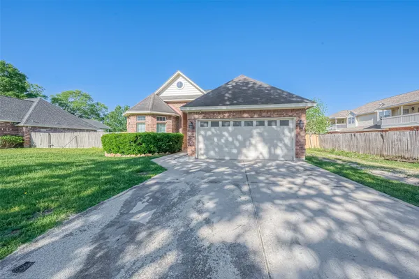 $2,495 | 1189 Lovett Street, Tomball, TX 77375