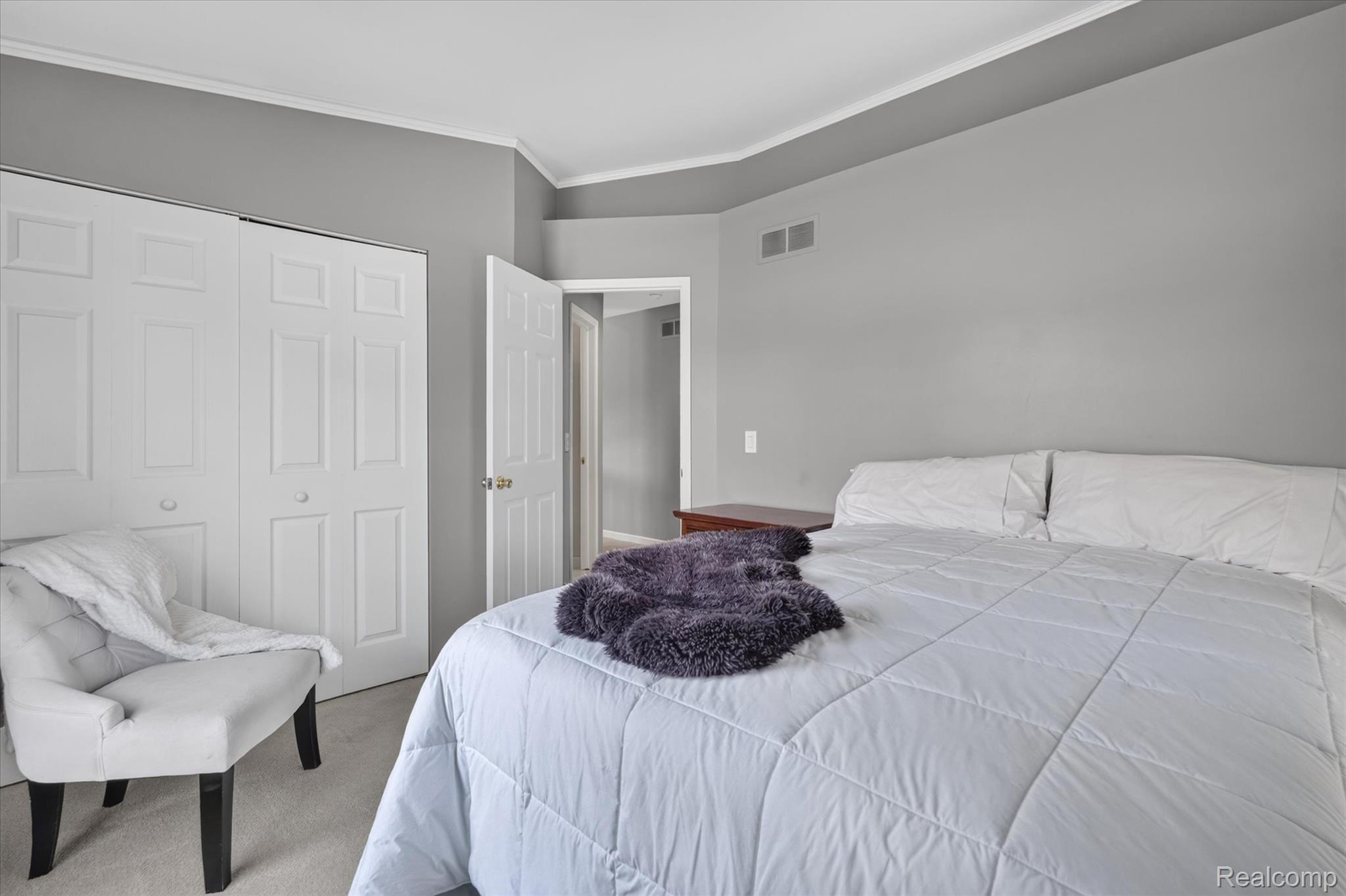 22076 Edgewater Novi, MI 48375 - Photo 21 of 47 19-22076-Edgewater-Windowstill.jpg