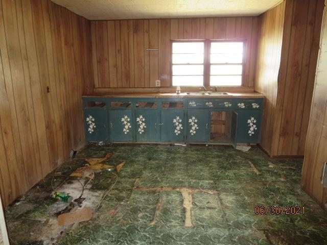 229 Nettleton Street Mount Vernon, IN 47620 - Photo 4 of 12