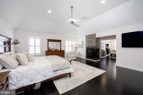 $1,500,000 | 2104 Squirrel Hill Road, Schwenksville, PA 19473