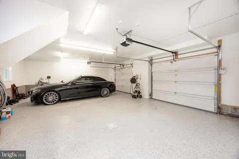 $1,500,000 | 2104 Squirrel Hill Road, Schwenksville, PA 19473