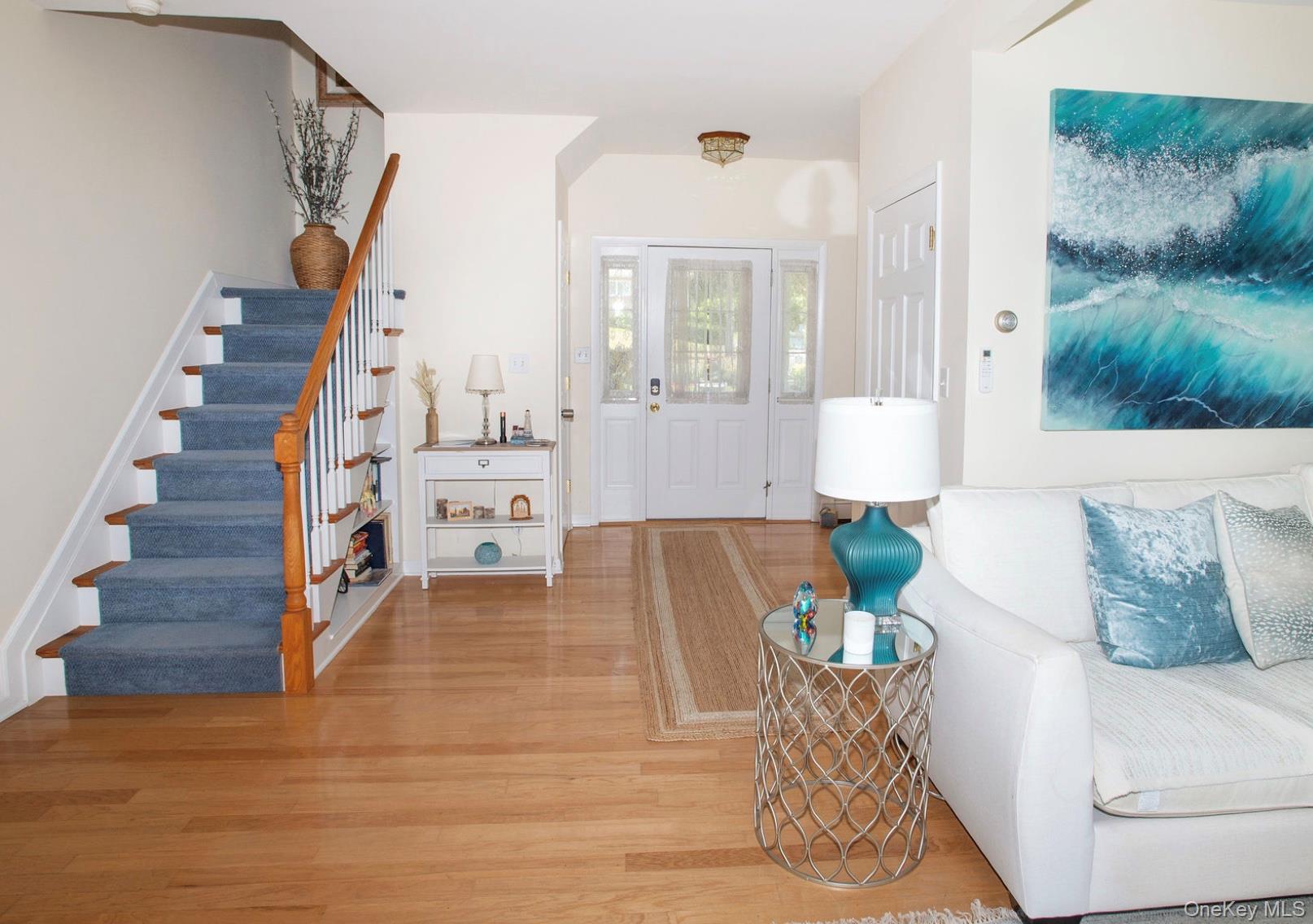 35 Prospect Road Centerport, NY 11721 - Photo 12 of 23