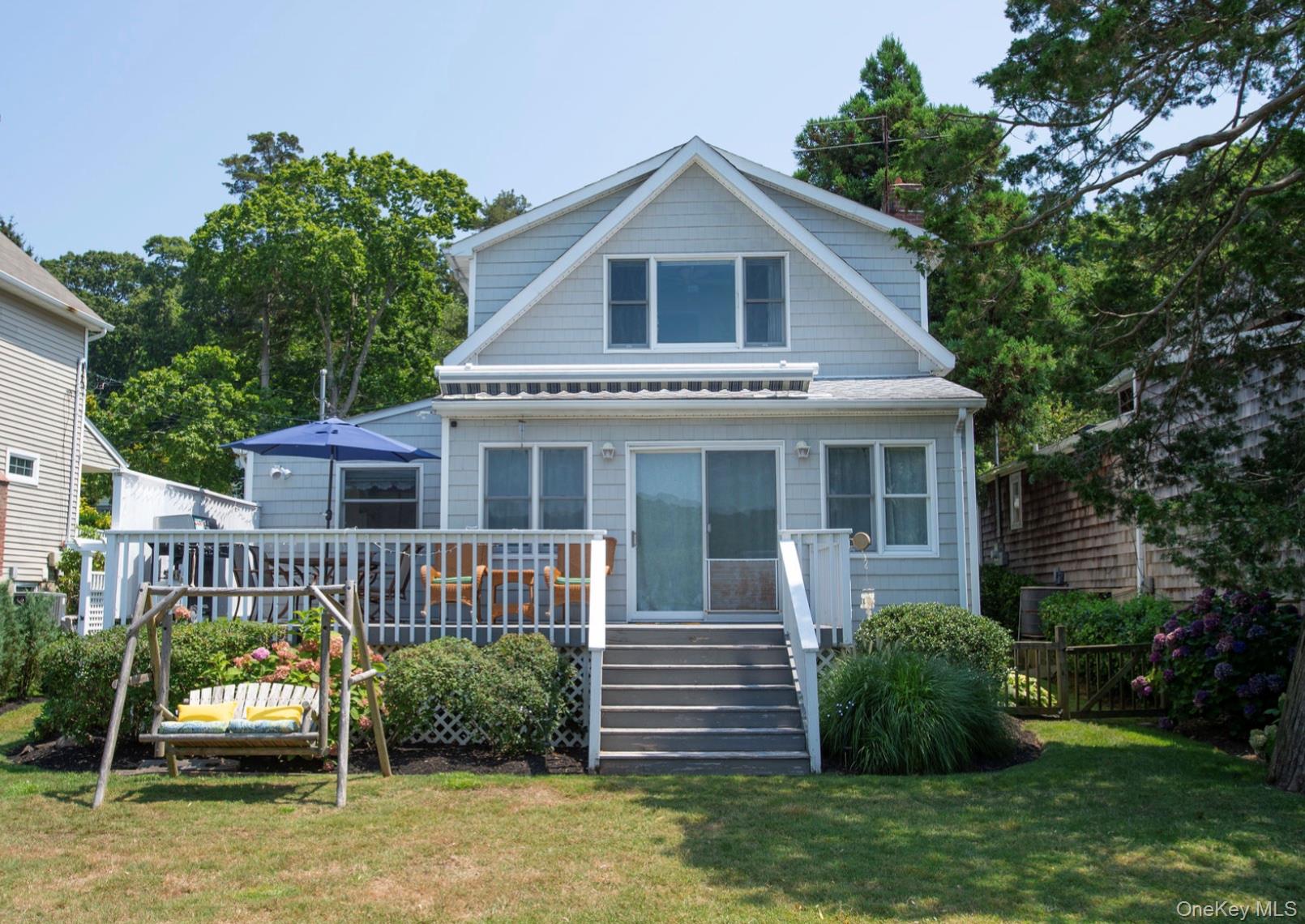 35 Prospect Road Centerport, NY 11721 - Photo 4 of 23