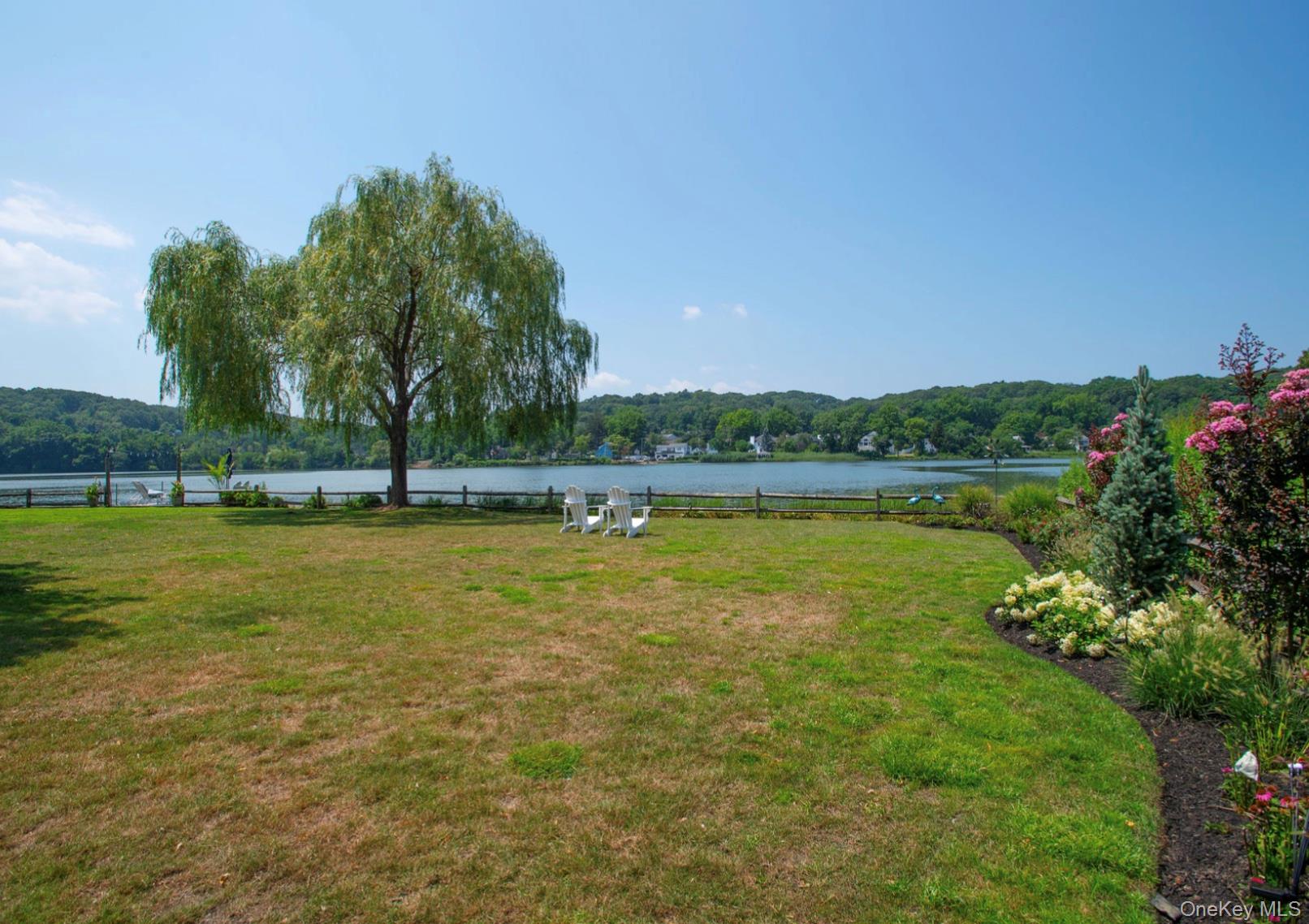 35 Prospect Road Centerport, NY 11721 - Photo 6 of 23