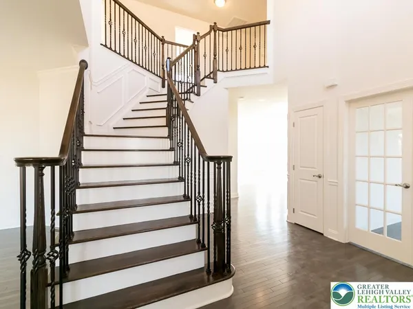 $1,094,015 | 3237 Michaels School Road, Unit 9, Nazareth, PA 18064