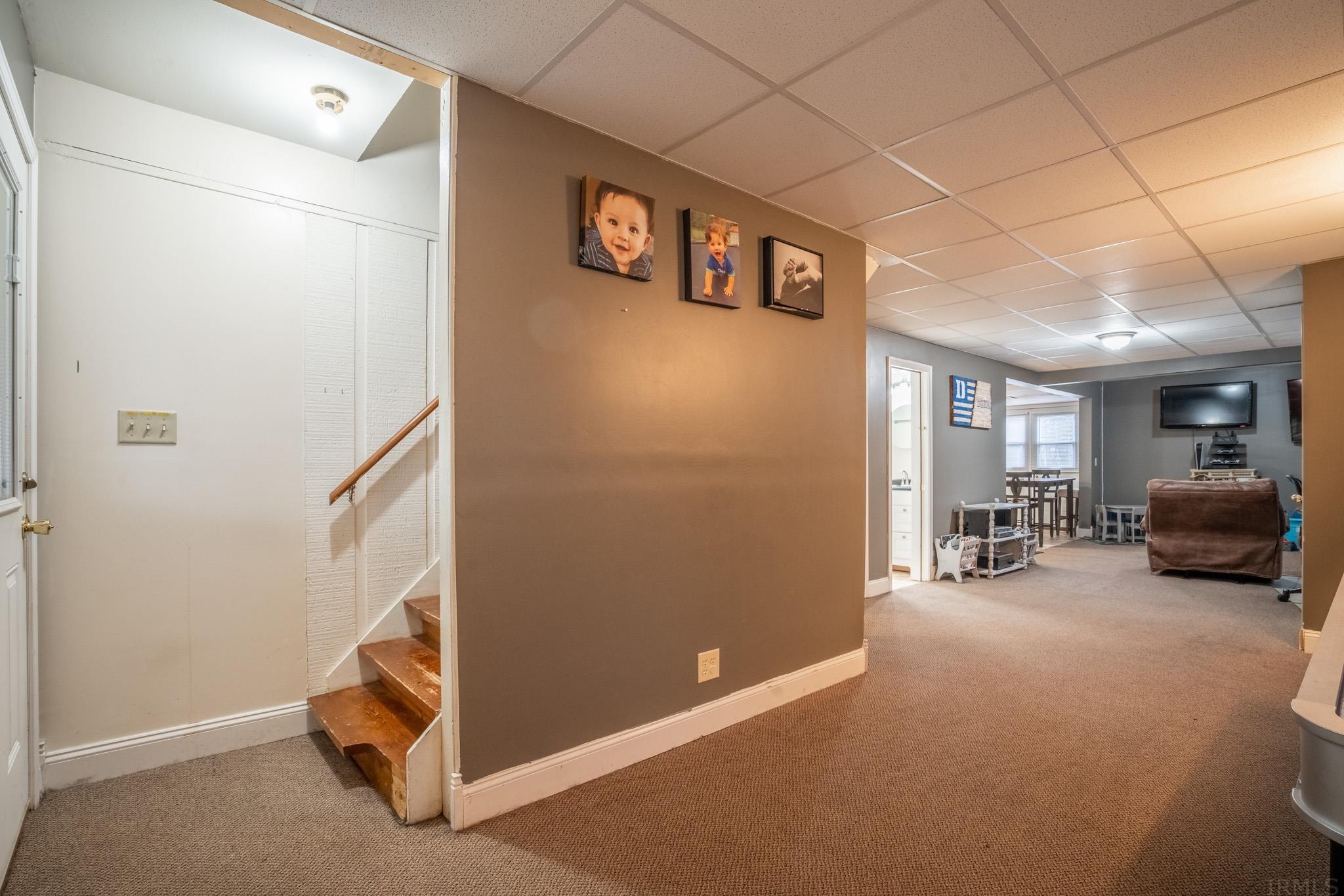 200 South Peerless Road Evansville, IN 47712 - Photo 13 of 22 Gallery Image 13