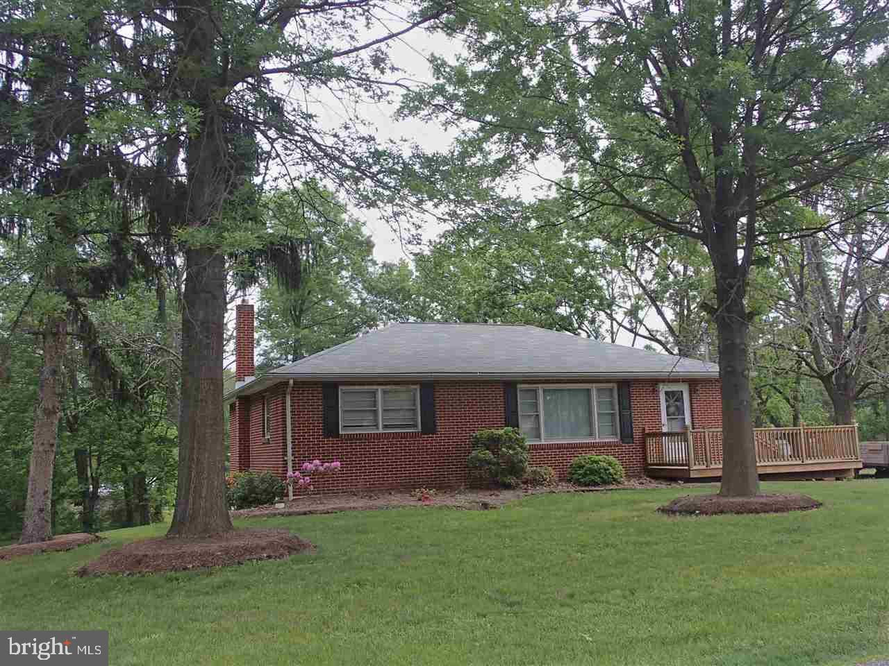 2487 Foxianna Road Middletown, PA 17057 - Photo 3 of 21 Gallery Image 3