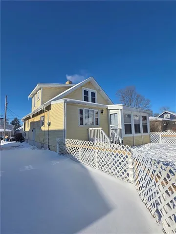 $159,900 | 204 Fayette Avenue, Oakdale, PA 15071