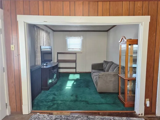 $159,900 | 204 Fayette Avenue, Oakdale, PA 15071