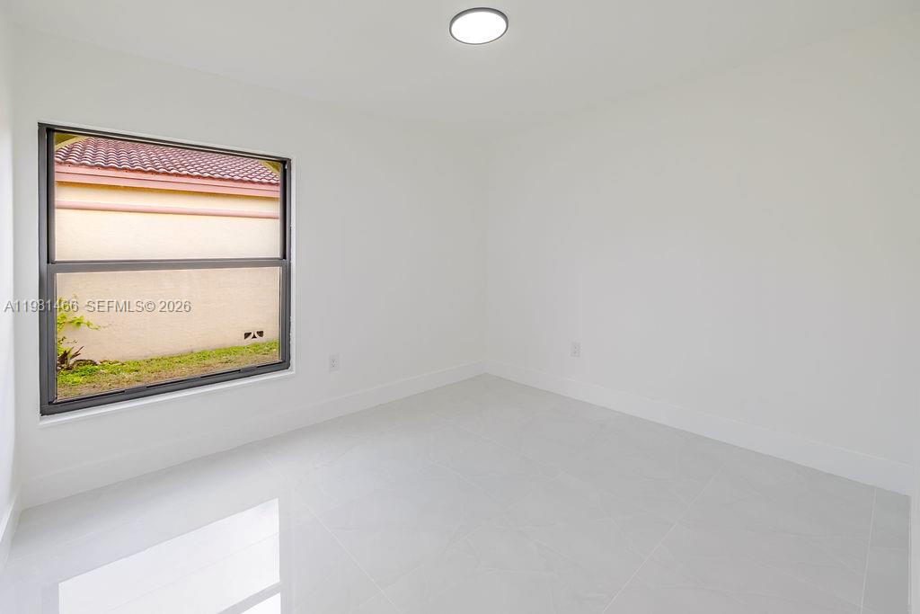 8940 Southwest 4th Terrace Miami, FL 33174 - Photo 13 of 31