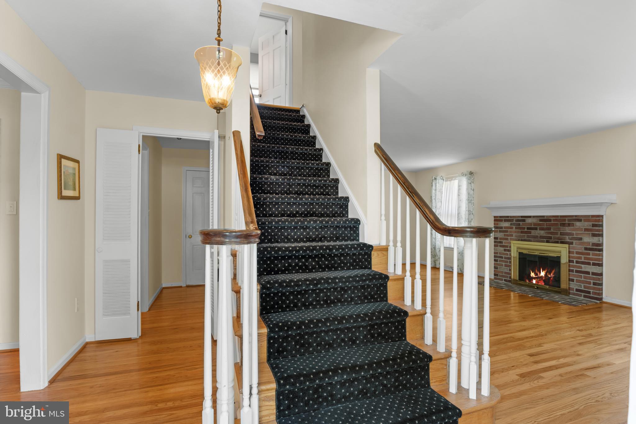 10 Cohee Circle Wilmington, DE 19803 - Photo 17 of 30 a view of entryway and hall with wooden floor