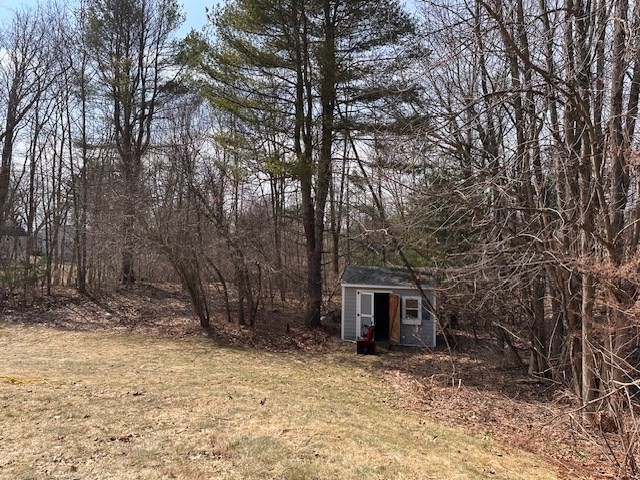 13 Stuart Street Oxford, MA 01540 - Photo 4 of 33