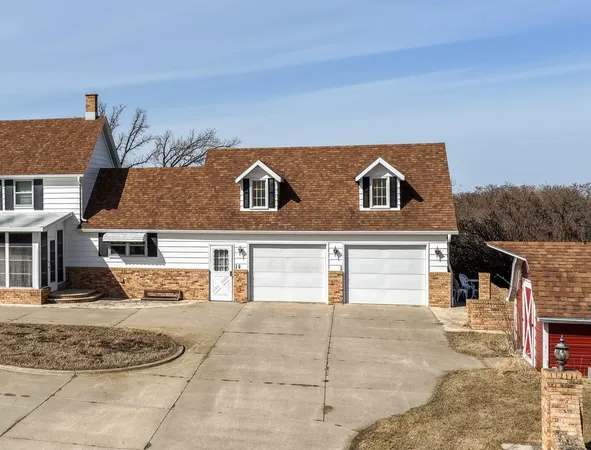$745,000 | 31468 Co Highway 61, Ottertail, MN 56571