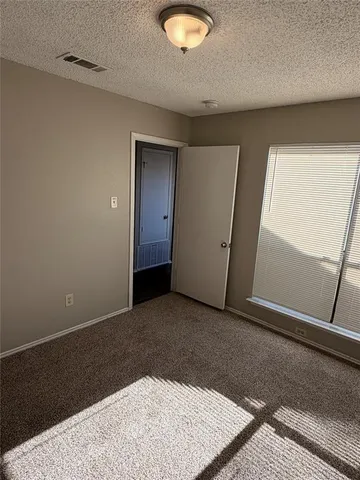 $2,150 | 201 Valley Spring Drive, Arlington, TX 76018