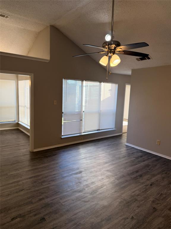 201 Valley Spring Drive Arlington, TX 76018 - Photo 3 of 21