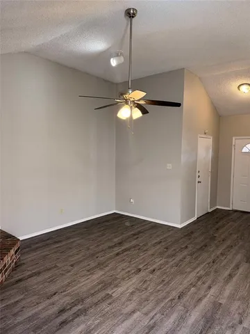 $2,150 | 201 Valley Spring Drive, Arlington, TX 76018