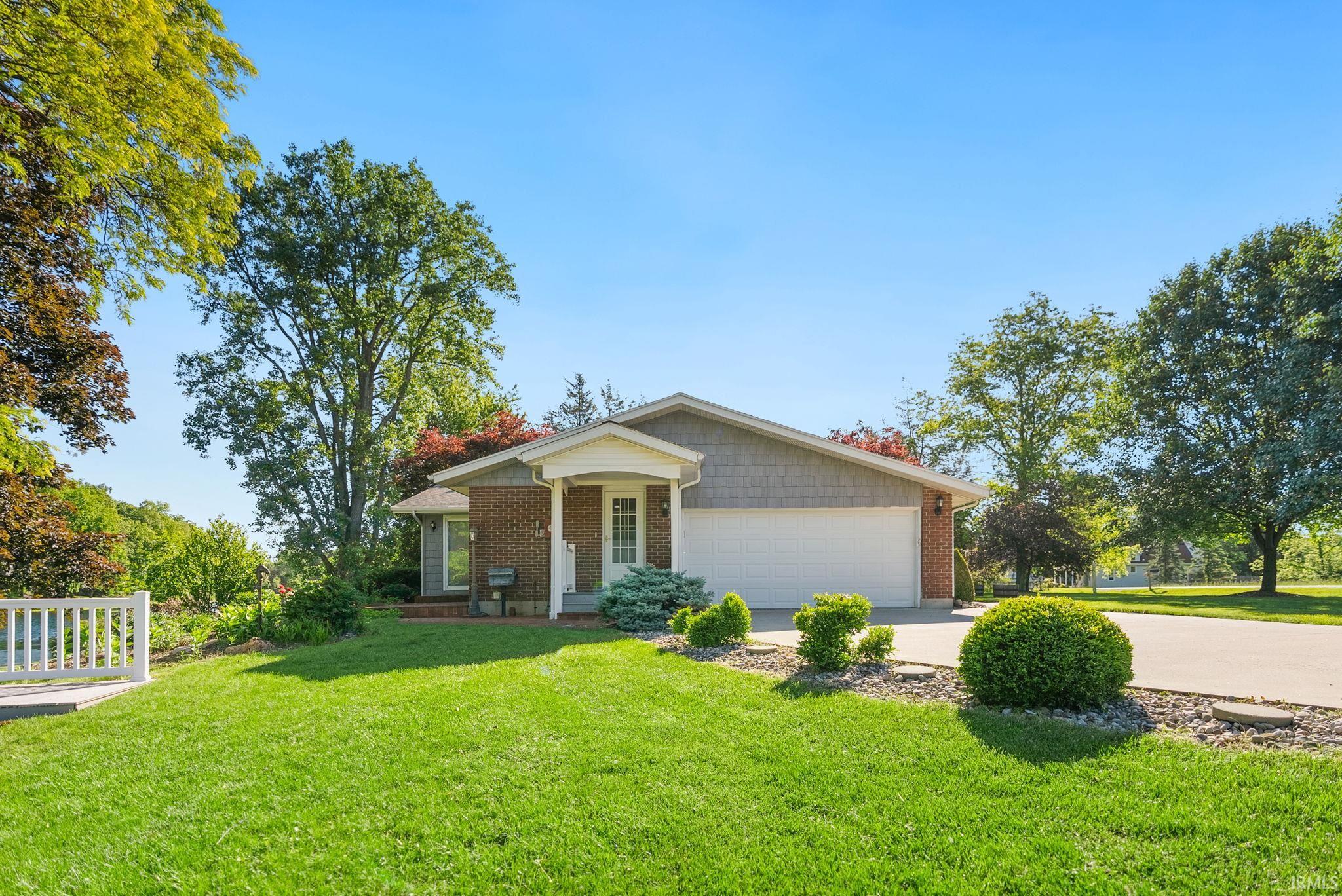 5915 Hosler Road Leo, IN 46765 - Photo 3 of 50 Gallery Image 3