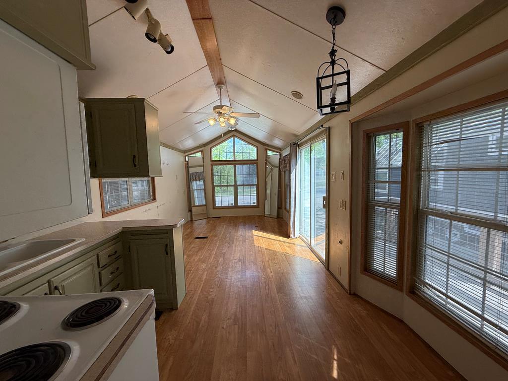 2915 Riverside Drive Kerrville, TX 78028 - Photo 23 of 47