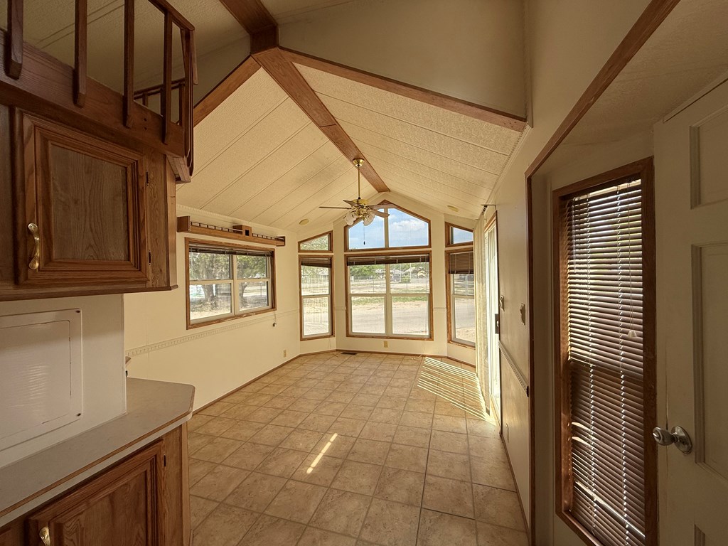 2915 Riverside Drive Kerrville, TX 78028 - Photo 7 of 47