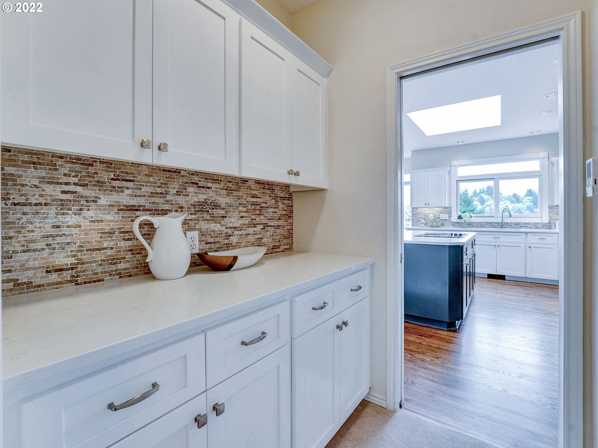 11 Southwest 68th Avenue Portland, OR 97225 - Photo 5 of 32 Gallery Image 5