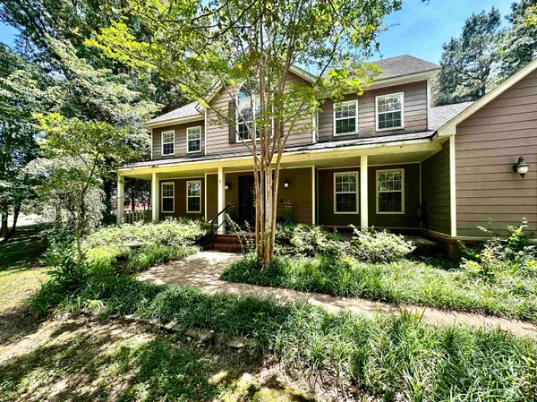 $365,000 | 8863 Sheltowee Trail, Hernando, MS 38632