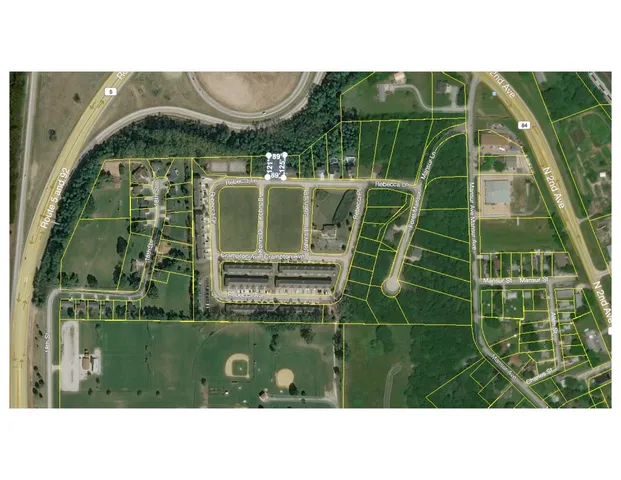 $9,500 | 908 Rebecca Lane, Carbon Cliff, IL 61239