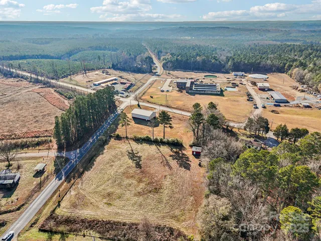 a view of a yard with an outdoor space