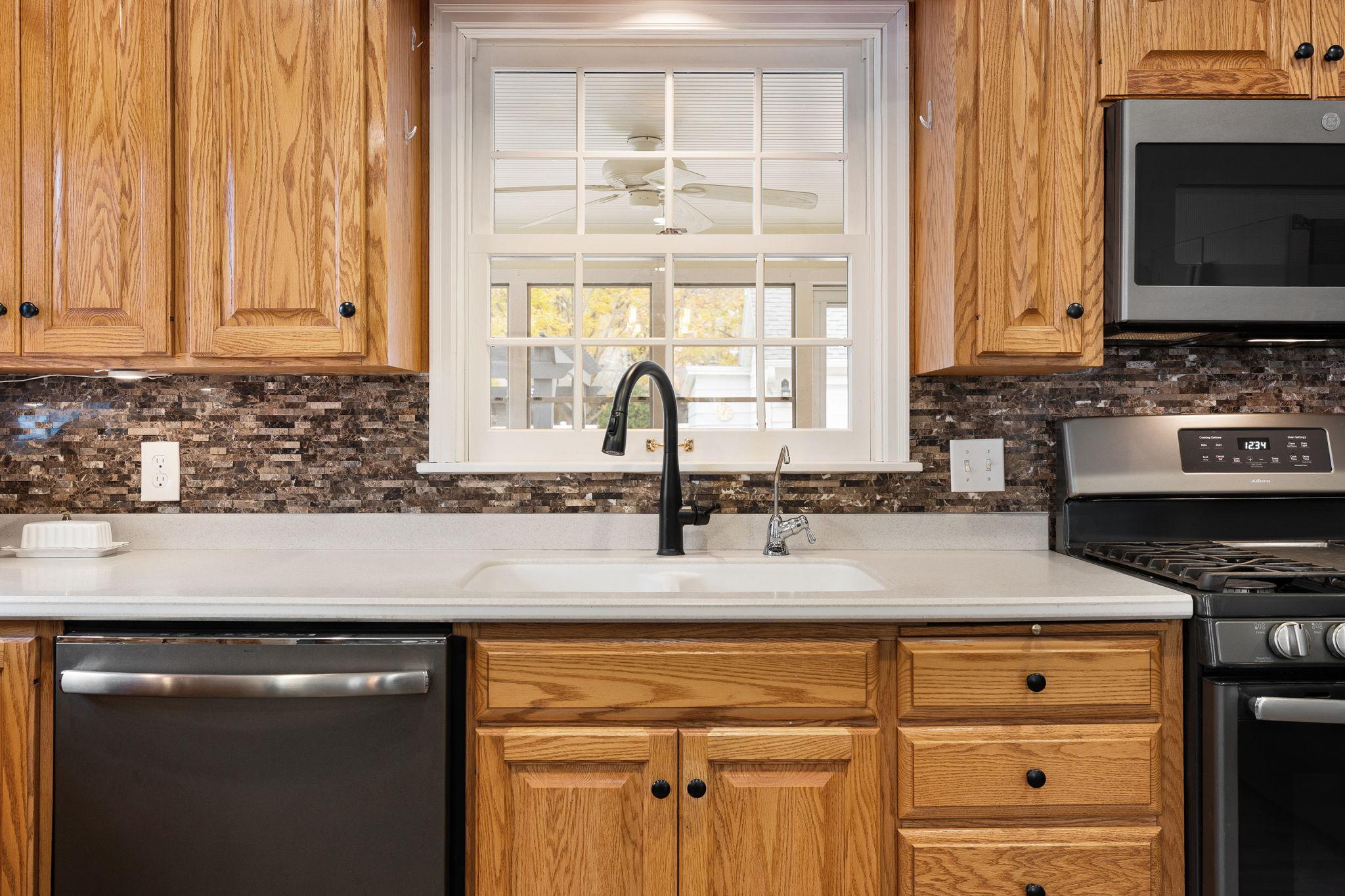 1009 9th Street Northwest Austin, MN 55912 - Photo 37 of 50