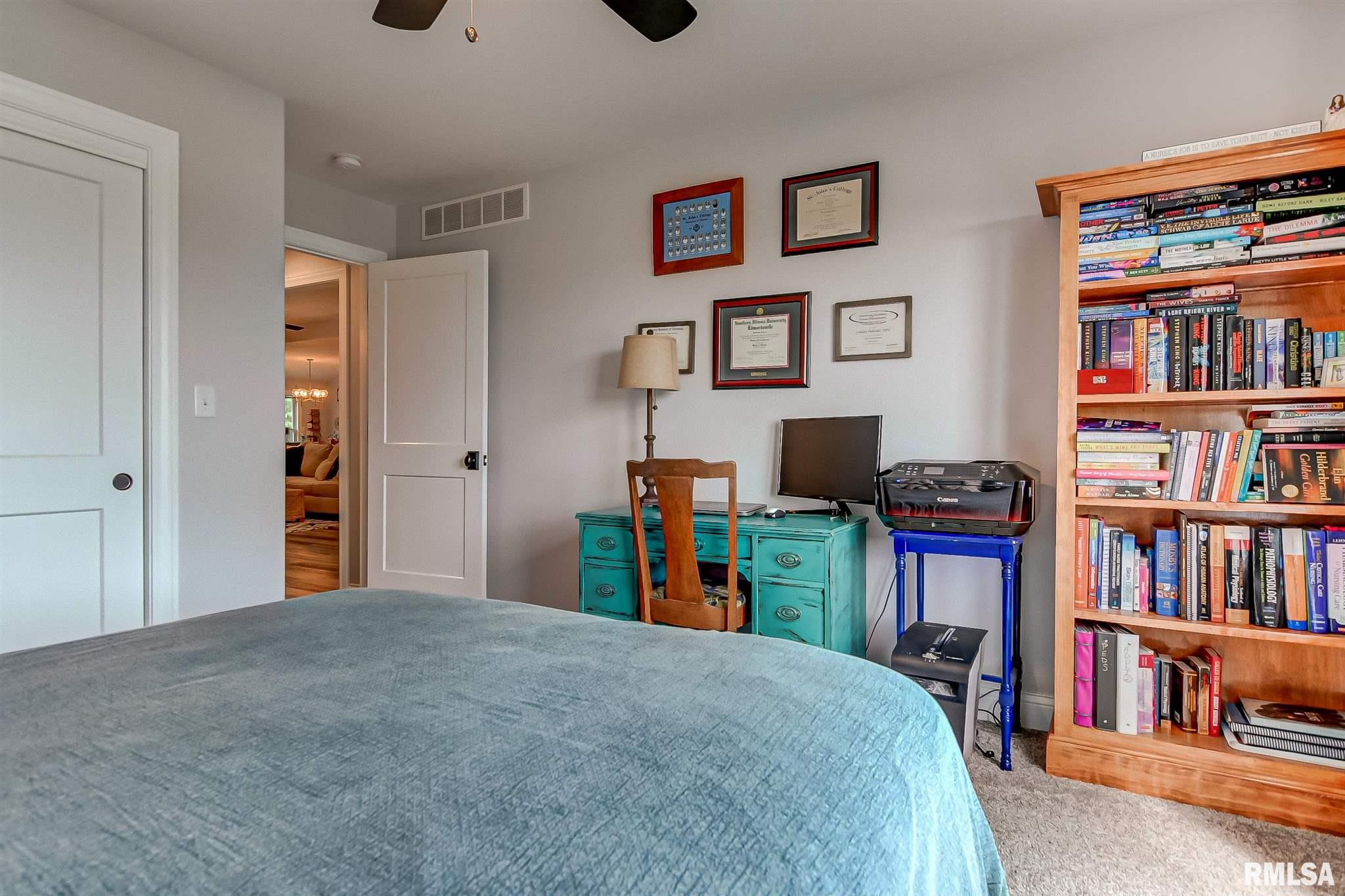4727 Bellevue Drive Springfield, IL 62711 - Photo 19 of 26 Gallery Image 19