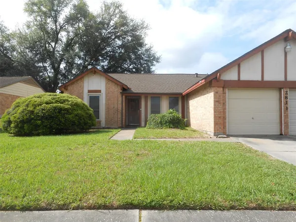 $190,000 | 2811 Ashington Drive, Houston, TX 77067