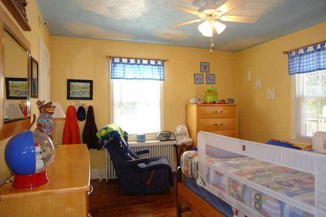 1411 Brighton Road Southwest Roanoke, VA 24015 - Photo 12 of 31 Bedroom3