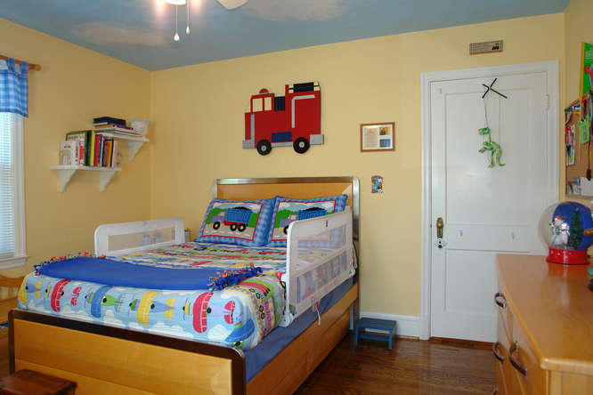 1411 Brighton Road Southwest Roanoke, VA 24015 - Photo 19 of 31 Bedroom4