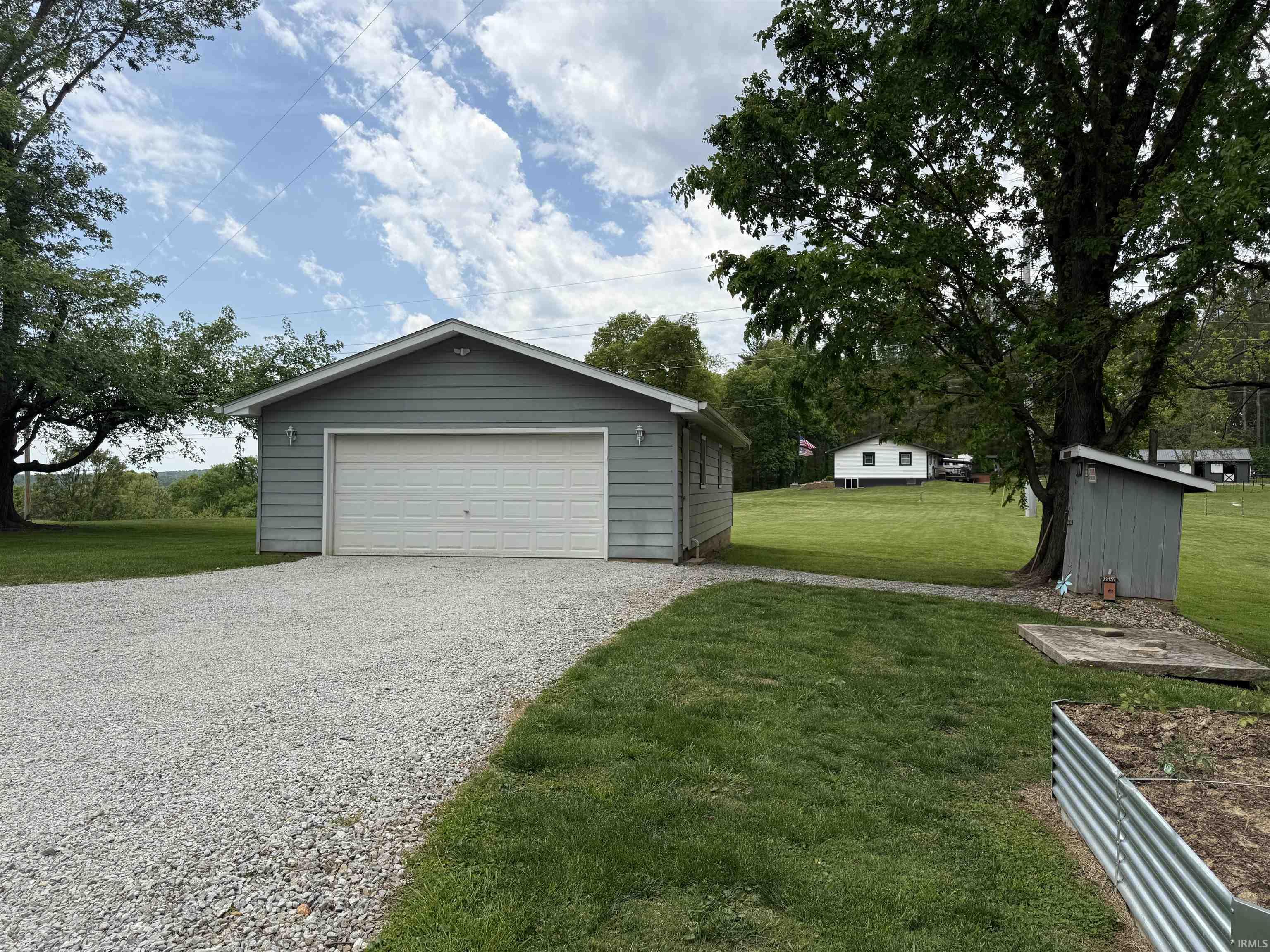 8610 South Gore Road Bloomington, IN 47403 - Photo 16 of 29