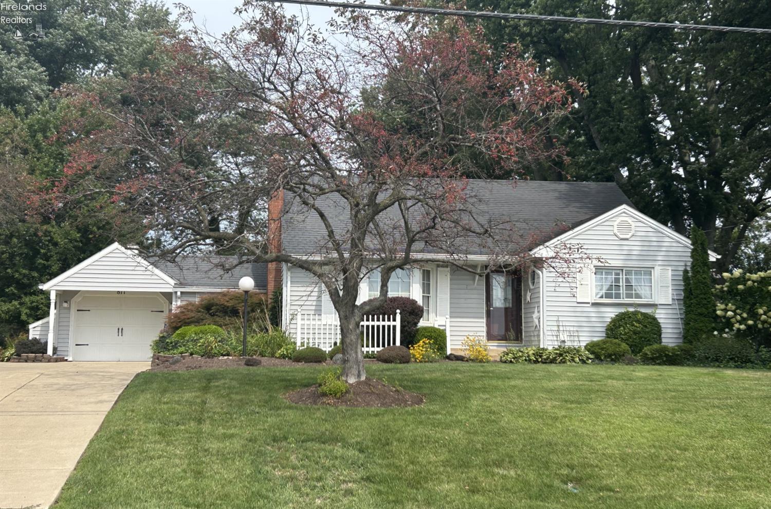 811 Berlin Road Huron, OH 44839 - Photo 1 of 16 Gallery Image 1