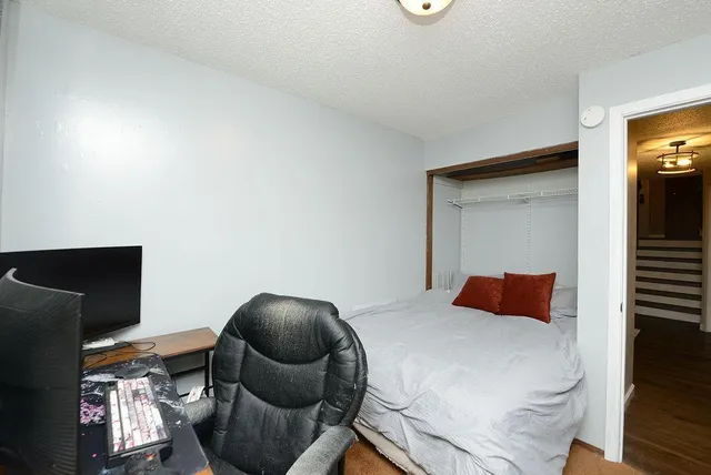 $182,900 | 432 22nd Street East, West Fargo, ND 58078