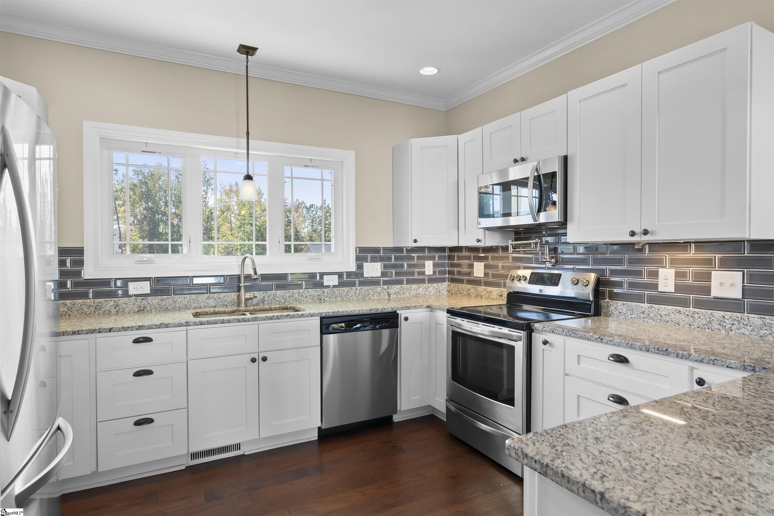 706 Rocky Ridge Circle Seneca, SC 29678 - Photo 10 of 36 Gallery Image 10