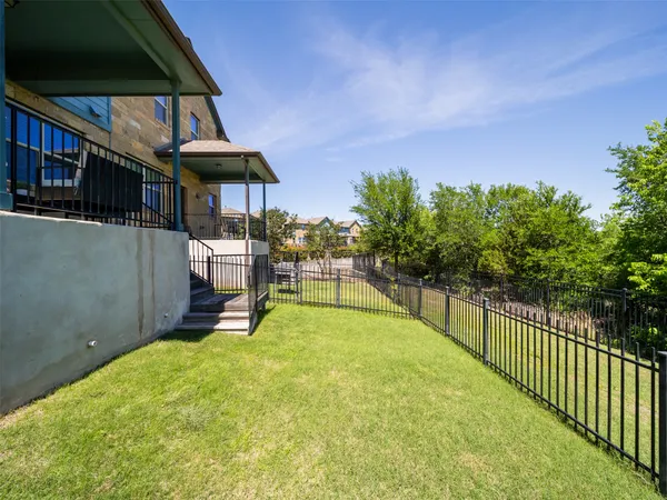 $292,400 | 1001 Zodiac Lane, Unit 28, Round Rock, TX 78665