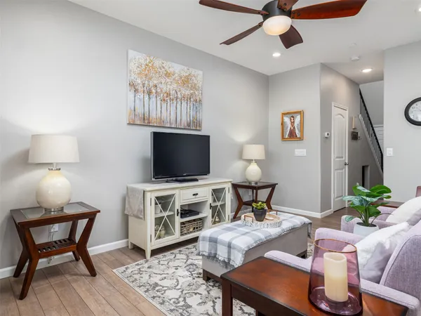 $292,400 | 1001 Zodiac Lane, Unit 28, Round Rock, TX 78665