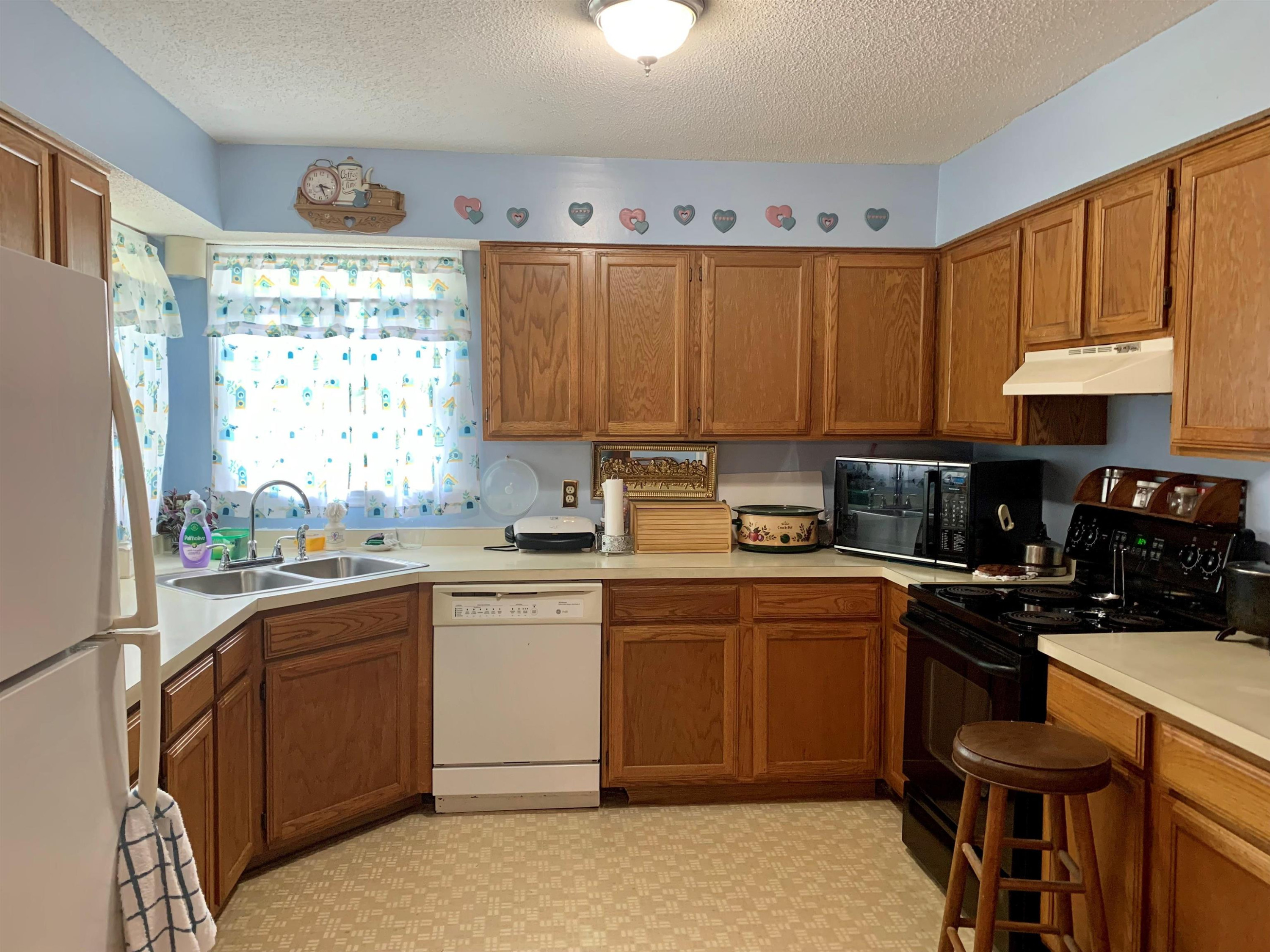 844 Rawls Drive Raleigh, NC 27610 - Photo 5 of 15 Photo 5