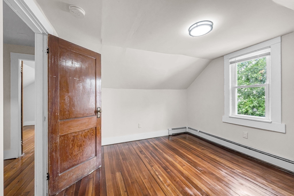 29 Appleton Street, Unit 2 Springfield, MA 01108 - Photo 22 of 35