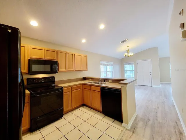 $1,995 | 2008 North Albany Avenue, Tampa, FL 33607