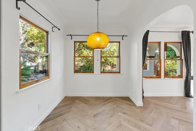 $6,295 | 2130 Apex Avenue, Los Angeles, CA 90039