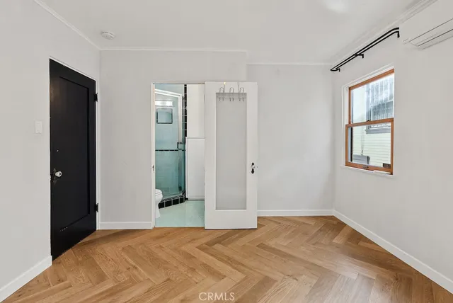 $6,295 | 2130 Apex Avenue, Los Angeles, CA 90039