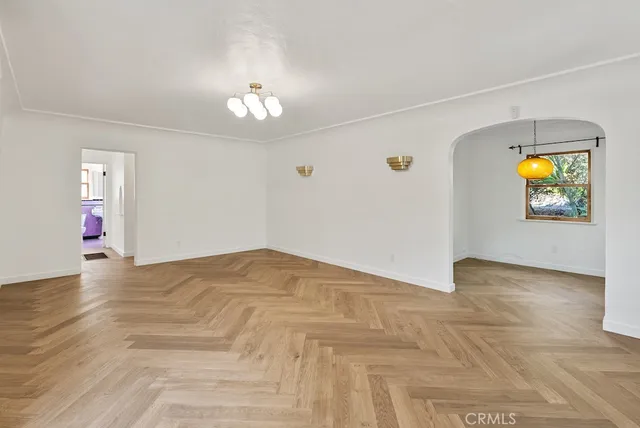 $6,295 | 2130 Apex Avenue, Los Angeles, CA 90039