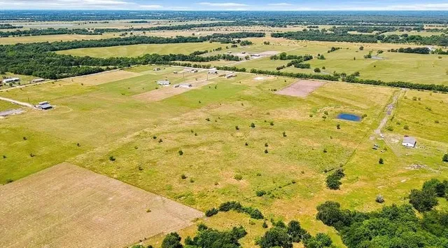 a view of an ocean view
