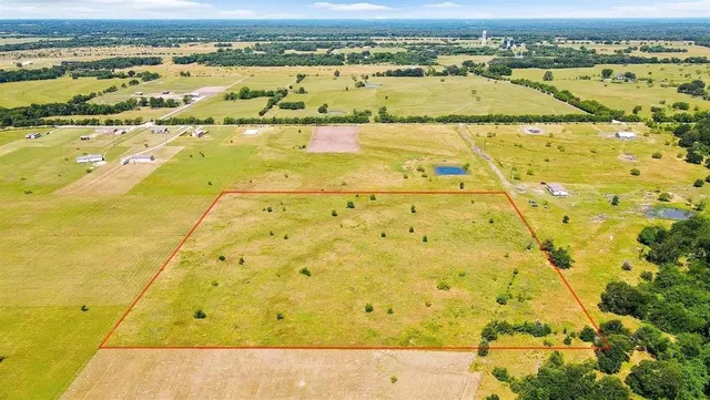 a view of an ocean view