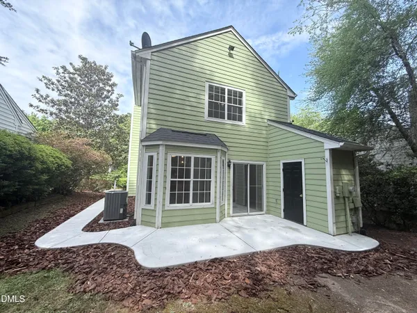 $389,000 | 305 St Thomas Drive, Chapel Hill, NC 27517